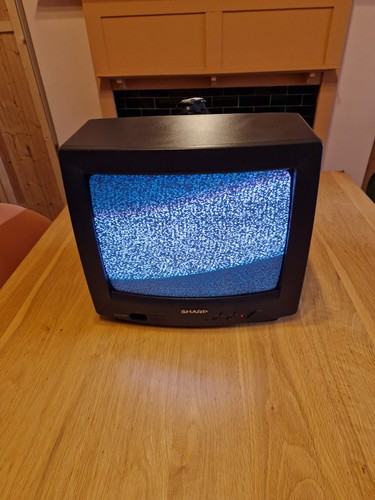Sharp 37et 35h - crt, 14"